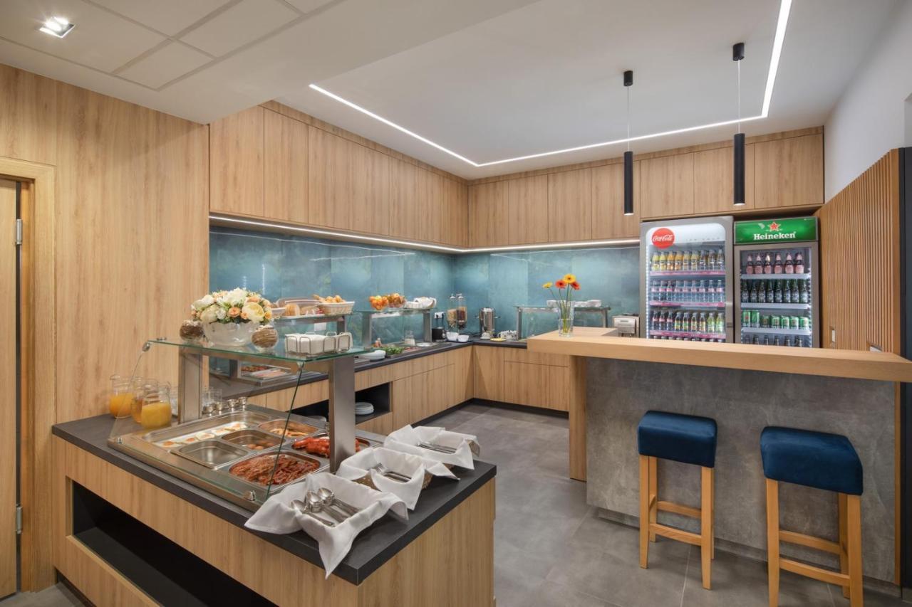 Sziget Hotel Nyiregyhaza Luaran gambar