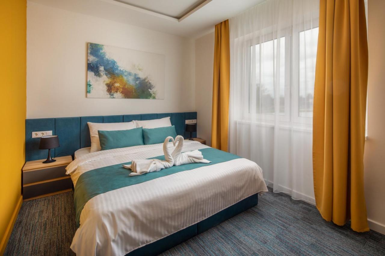 Sziget Hotel Nyiregyhaza Luaran gambar