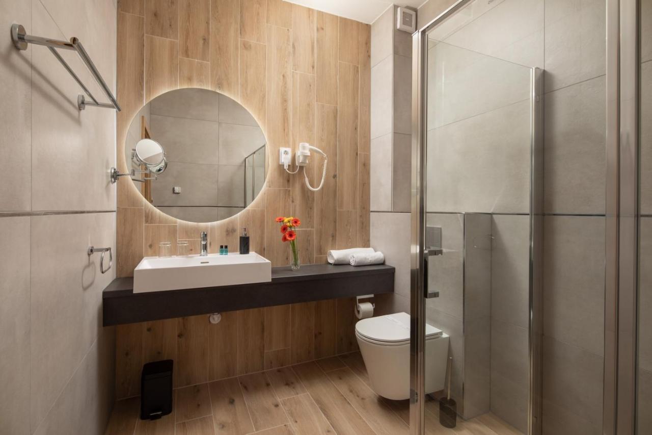 Sziget Hotel Nyiregyhaza Luaran gambar