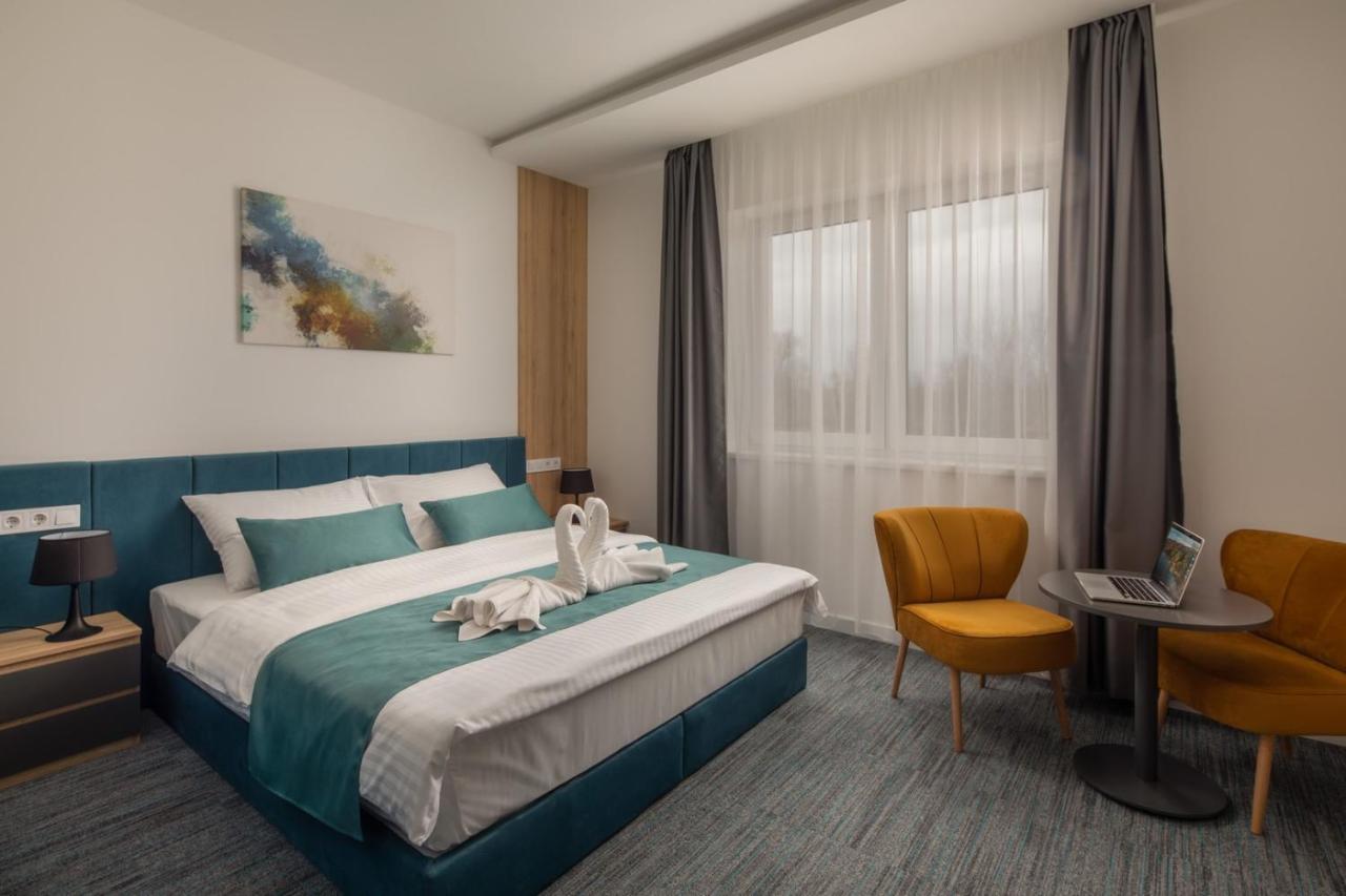 Sziget Hotel Nyiregyhaza Luaran gambar